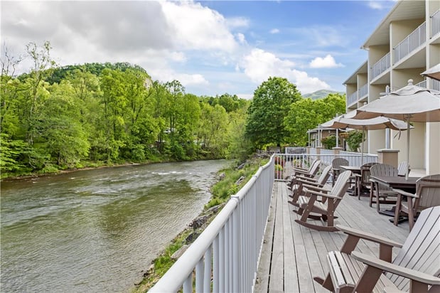 Images Best Western Plus River Escape Inn & Suites