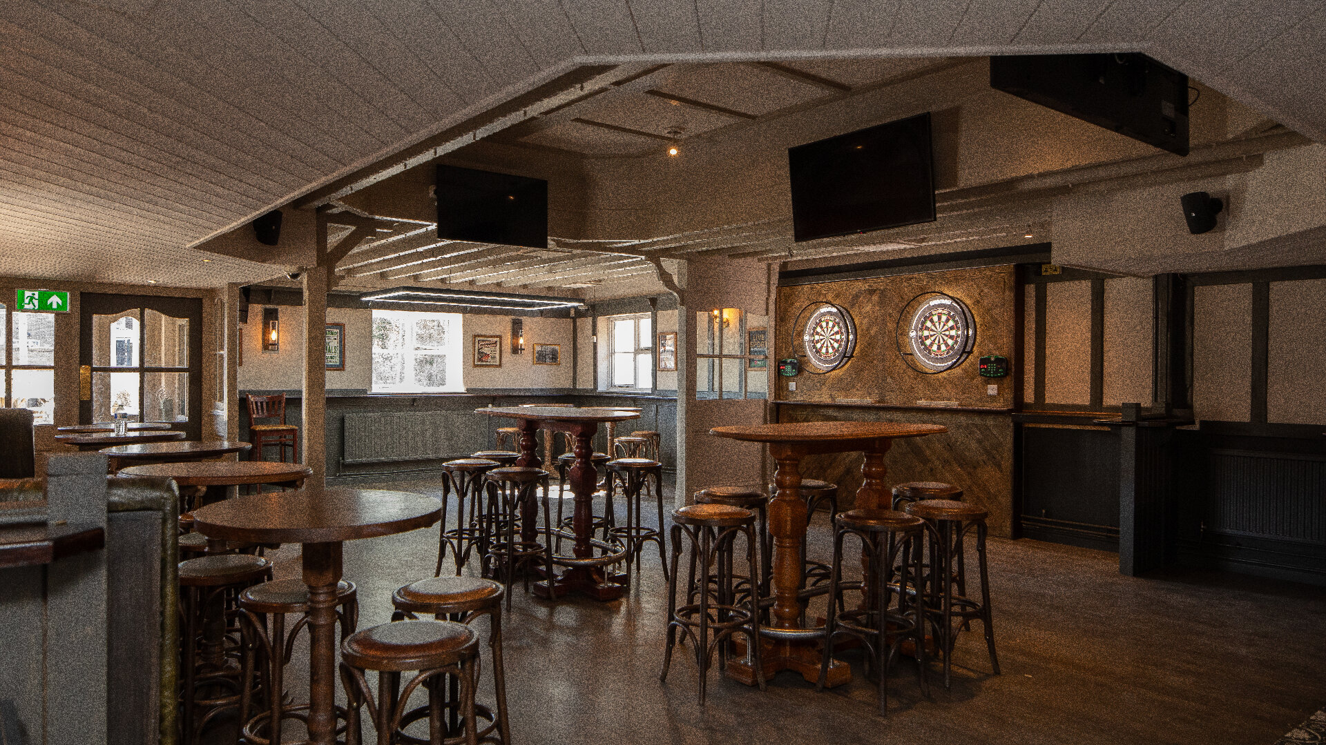 Images The Village Inn