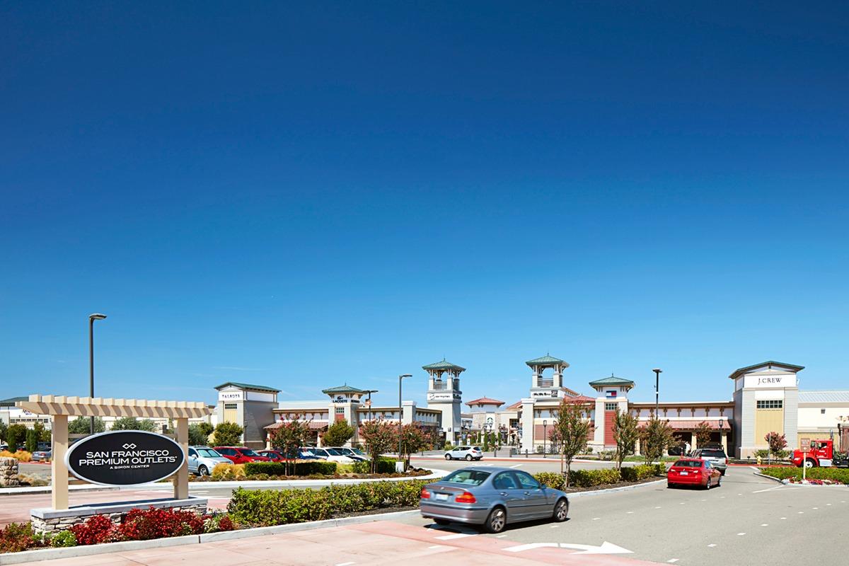 Joe's Jeans at San Francisco Premium Outlets® - A Shopping Center in  Livermore, CA - A Simon Property