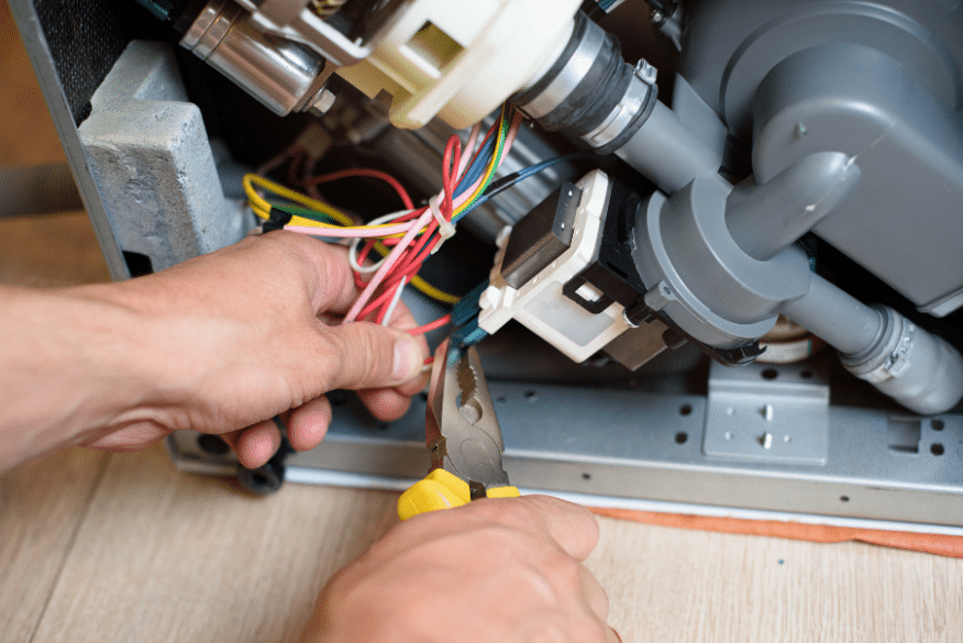 Person fixing technology of commercial dishwasher