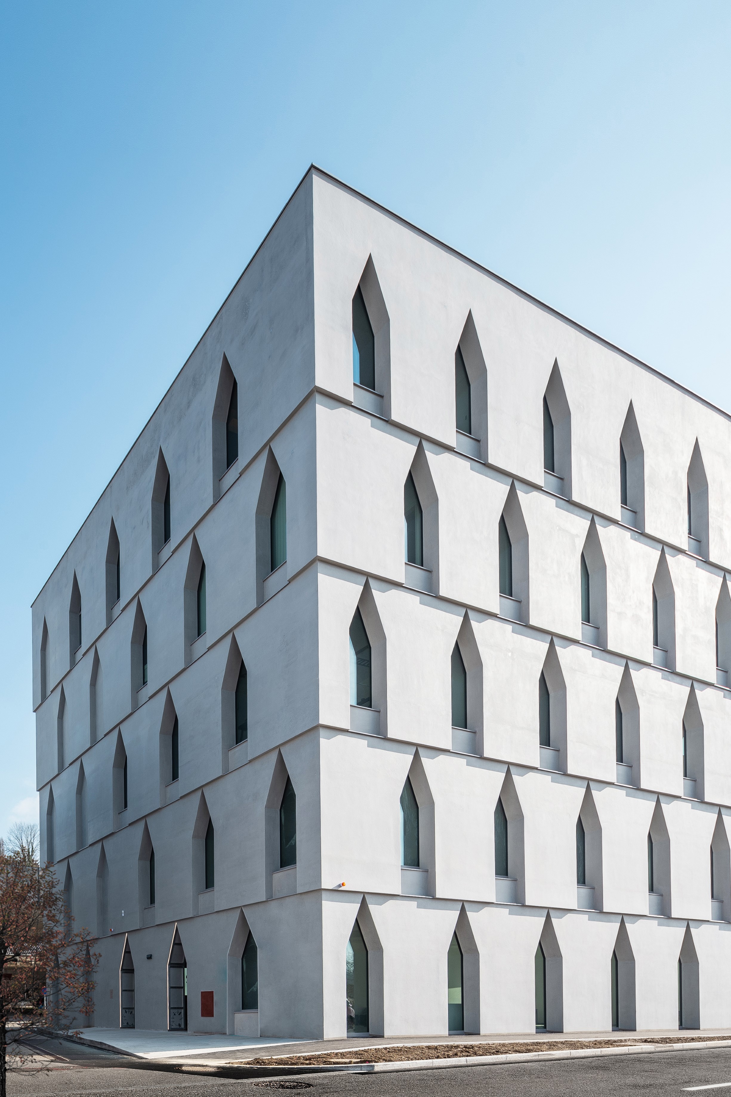 Bild 2 von Malerei und Fassaden