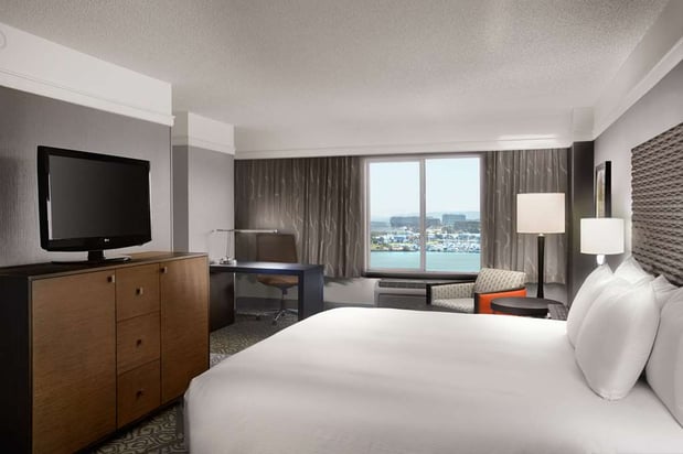 Images DoubleTree by Hilton San Francisco Airport North Bayfront