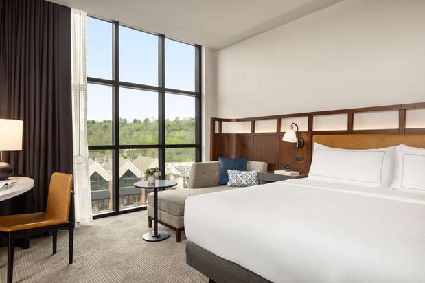 Images Valley Hotel Homewood Birmingham, Curio Collection by Hilton