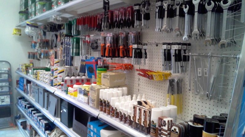 Images Ferramenta e Colori  "Arcifer"