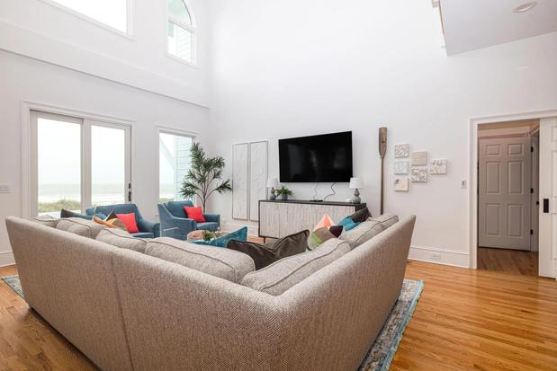 Images Carroll Realty Inc.