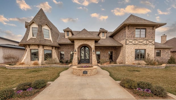 Images Michael Martinez, REALTOR