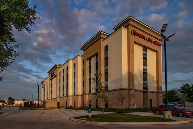 Images Hampton Inn & Suites Dallas/Plano Central