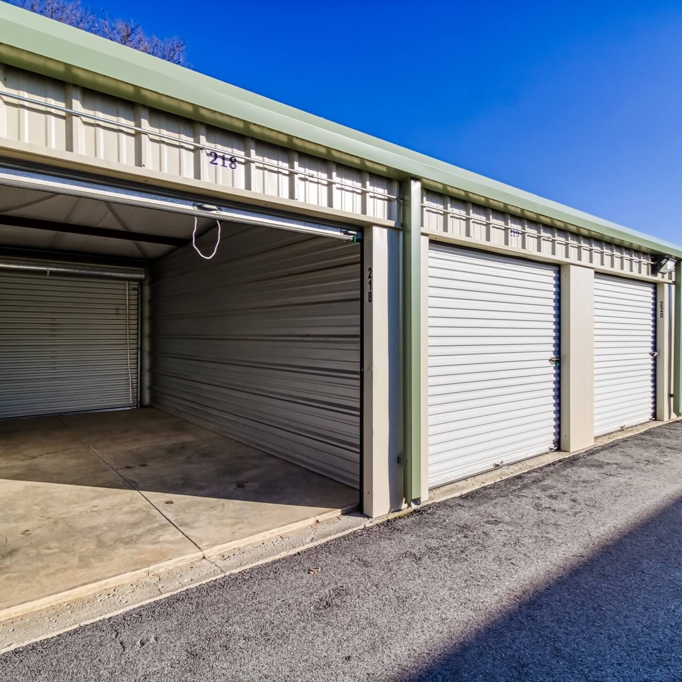 Your Extra Closet Clinton School Road Self Service in Jonesboro, AR
