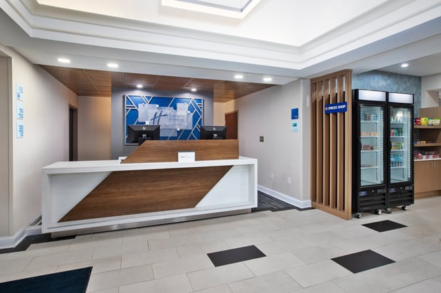 Images Holiday Inn Express & Suites Sumter by IHG