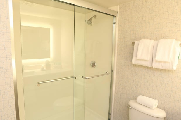 Images Holiday Inn Express & Suites Phoenix Airport by IHG