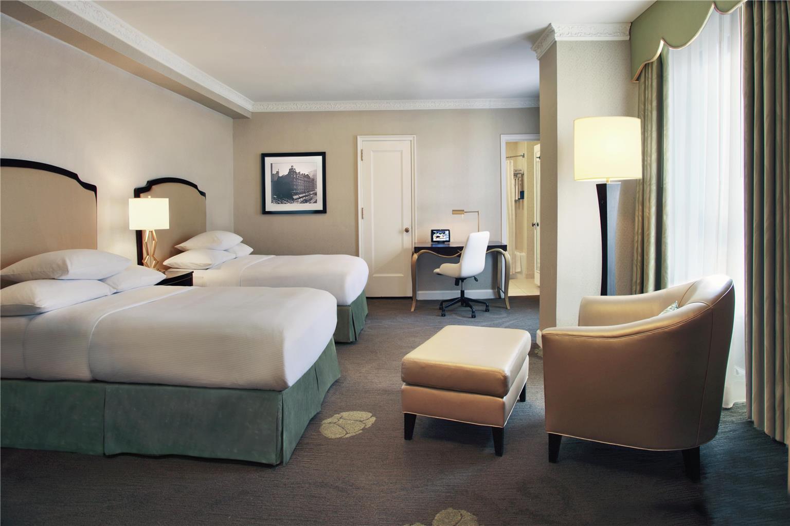 Guest room 