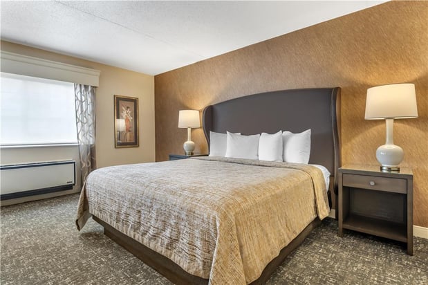 Images Best Western Plus The Normandy Inn & Suites