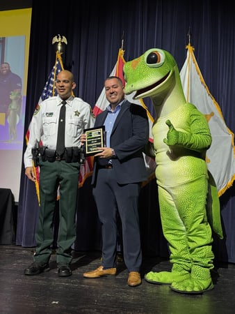 Images Jose Loret de Mola - GEICO Insurance Agent