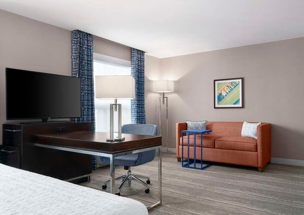 Images Hampton Inn & Suites Worcester