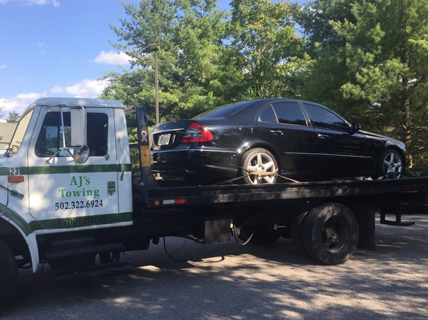 Images AJ's Towing Service