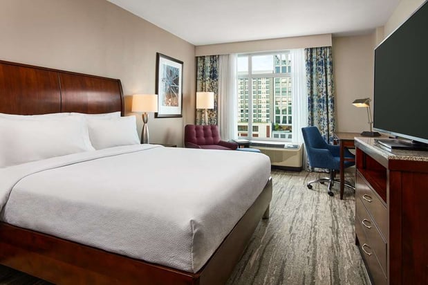 Images Hilton Garden Inn Nashville Downtown/Convention Center