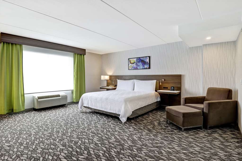 Guest room Hilton Garden Inn Toronto/Ajax Ajax (905)686-9400