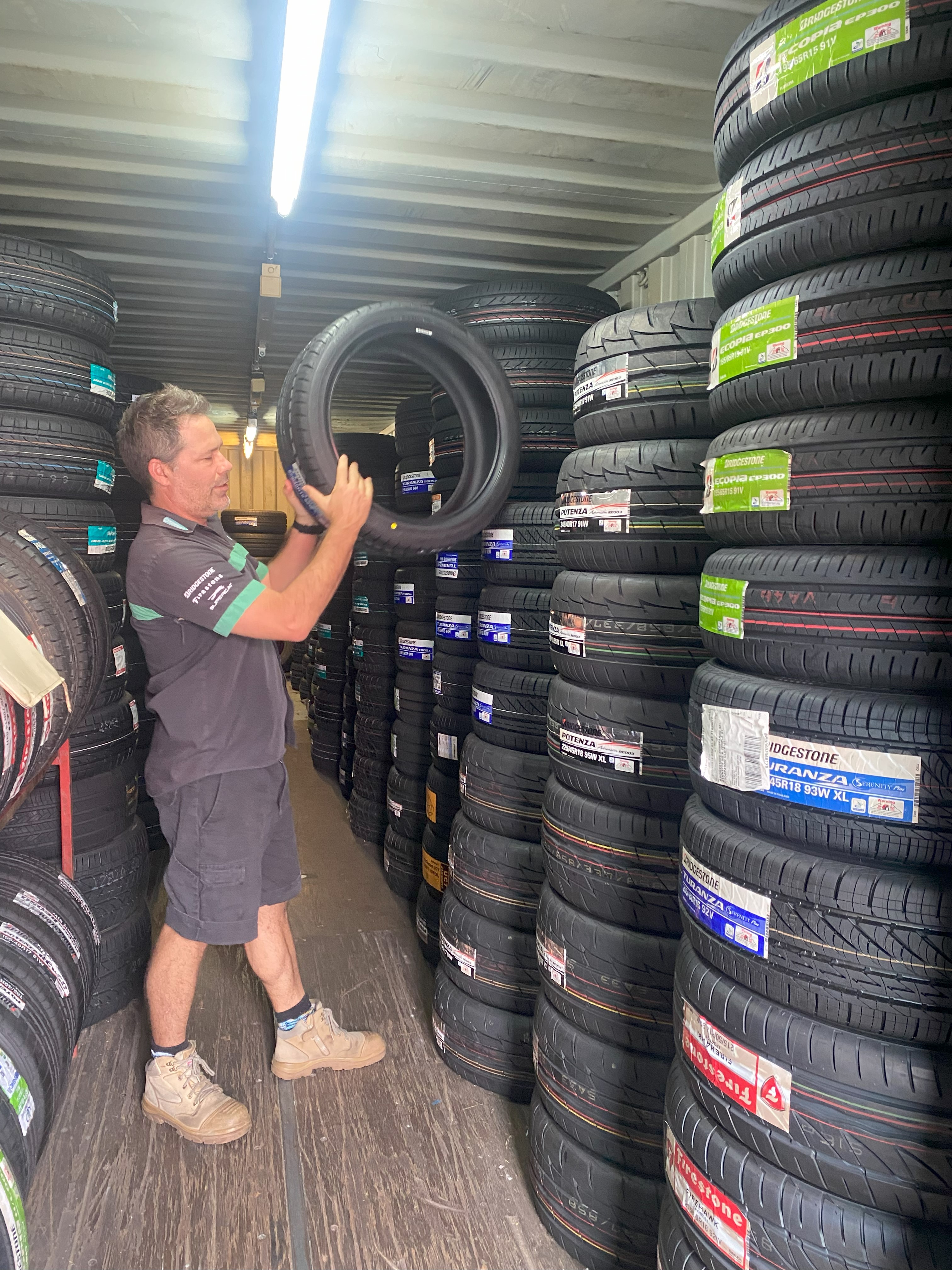 Images Bridgestone Select Tyre & Auto Coorparoo