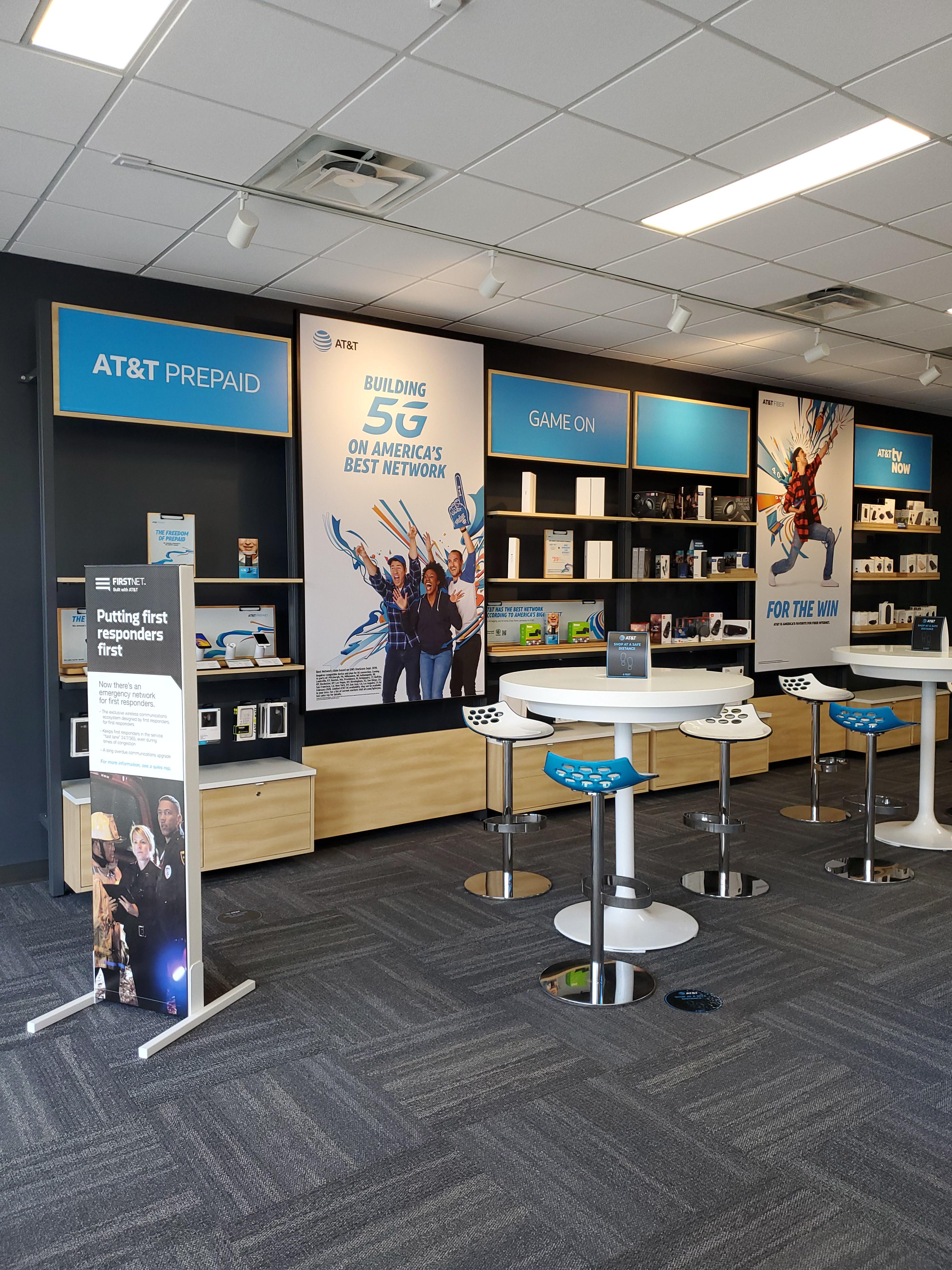 AT&T Store Photo