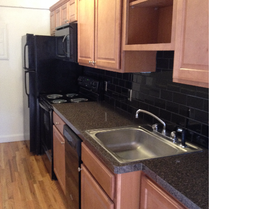 Plaza Apartment Center