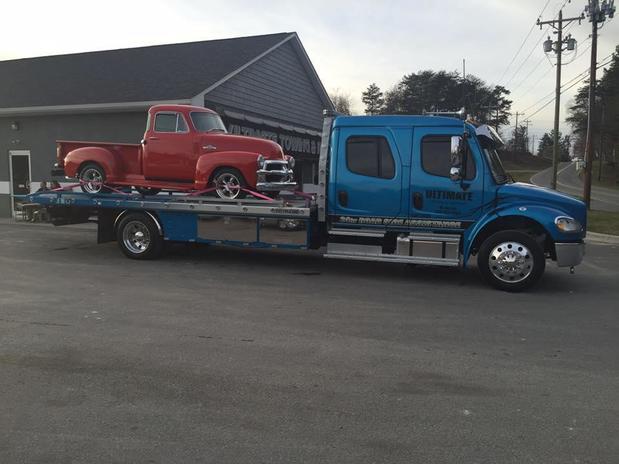 Images Ultimate Towing & Recovery
