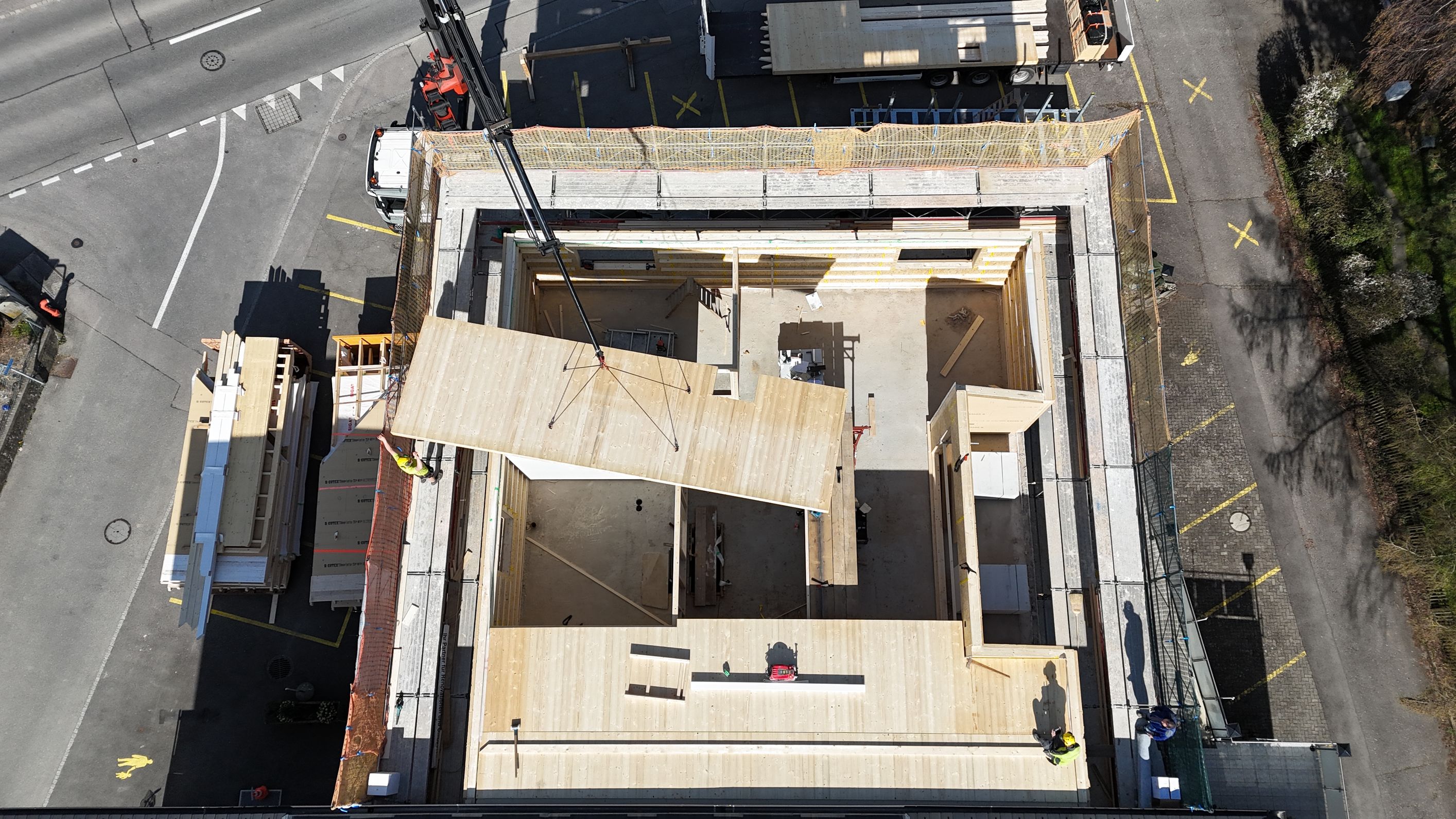 Zimmerei Ziehli AG, Rebhalde 11 in Lobsigen