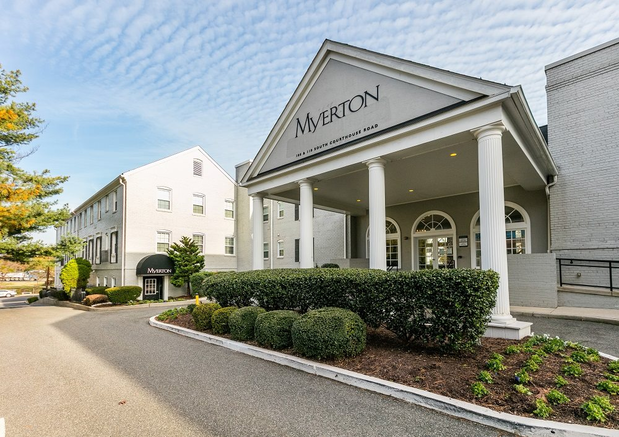 Images Myerton Apartments