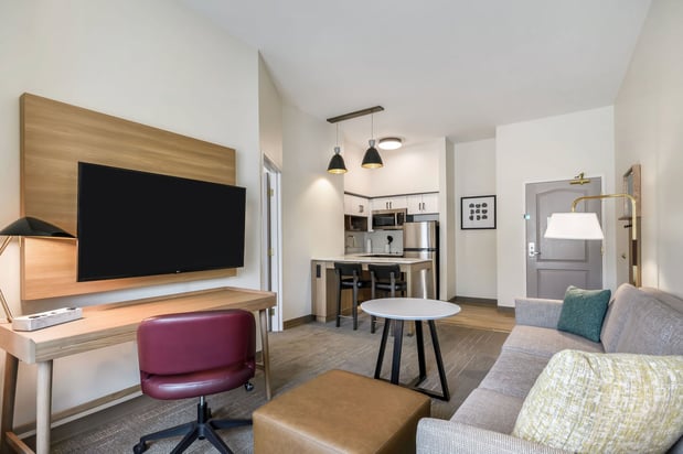 Images Staybridge Suites Toledo - Maumee by IHG