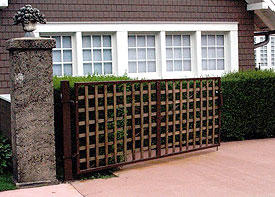 Images Alpine Fence & Gate Systems Inc.