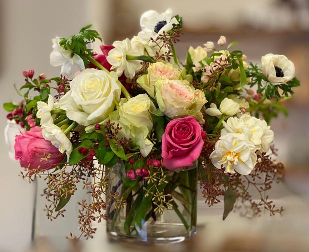 Images munera de terra flowers and gifts