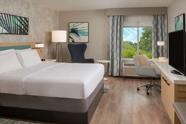 Images Hilton Garden Inn Orlando Airport