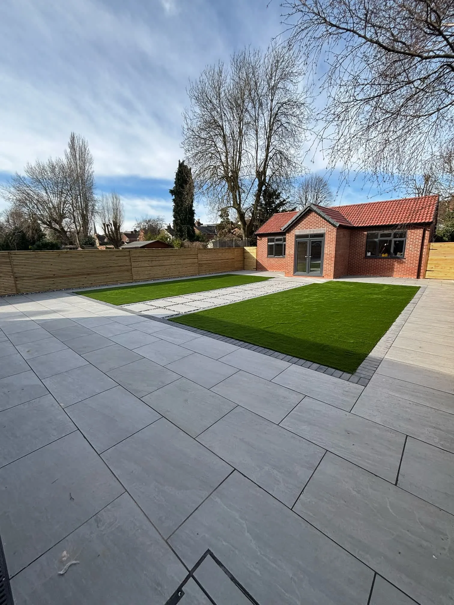 Images Groundforce Midlands Ltd