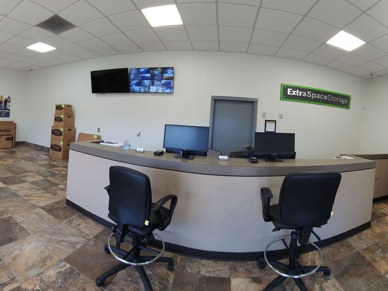 Extra Space Storage Image