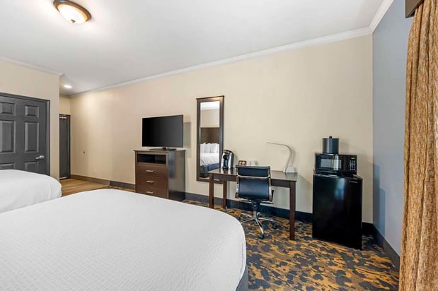 Images Best Western Brentwood