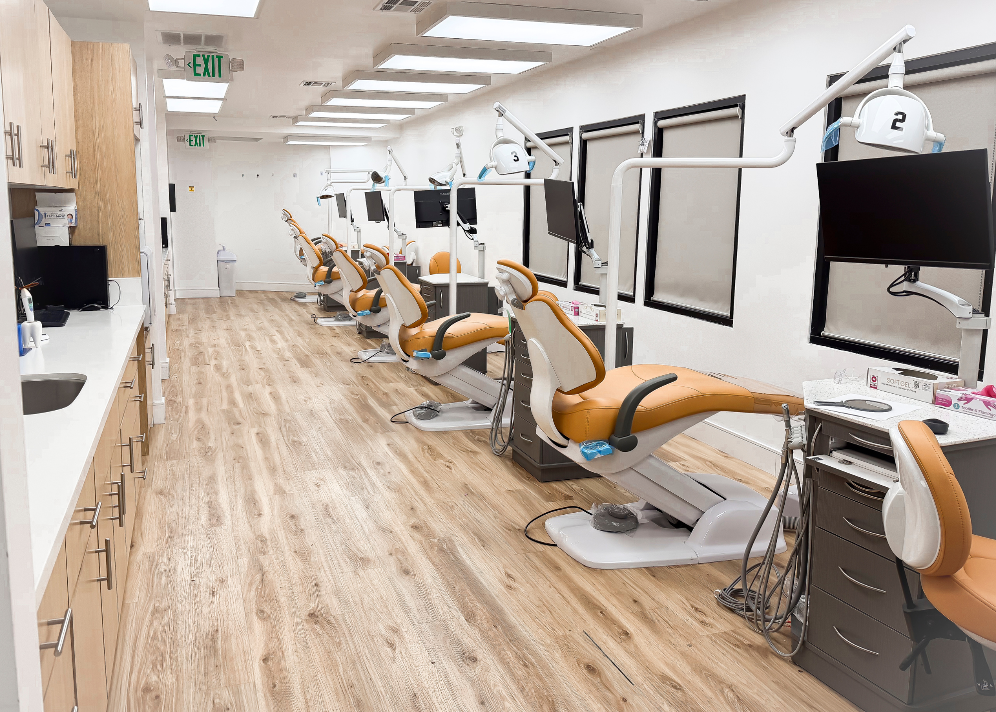 Gardena Dental Care Image