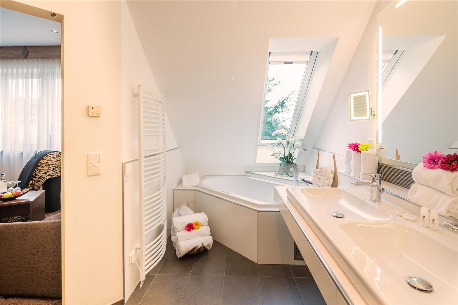 Best Western Plus Parkhotel Erding, Am Bahnhof 3 in Erding