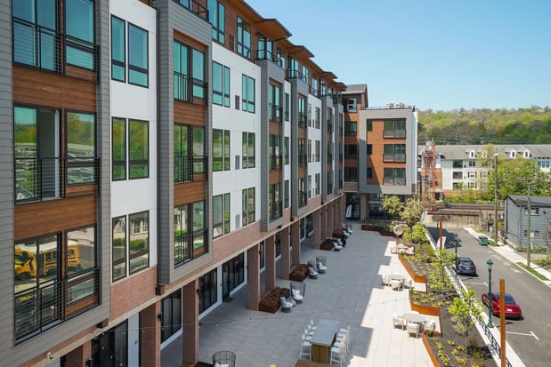 Images Meridia South Orange