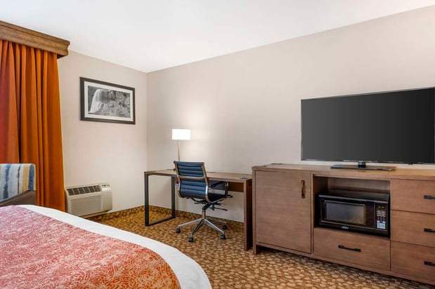 Images Best Western Plus Mill Creek Inn