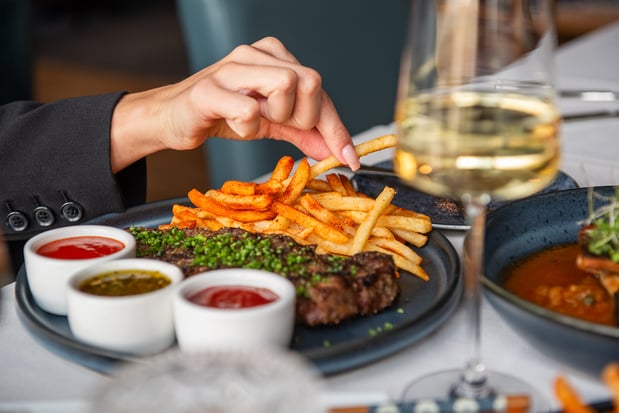 Images The Studio Kitchen & Cocktails