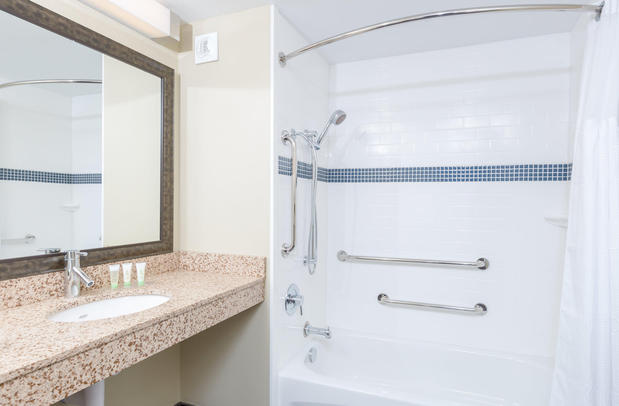 Images Staybridge Suites Seattle - Fremont by IHG