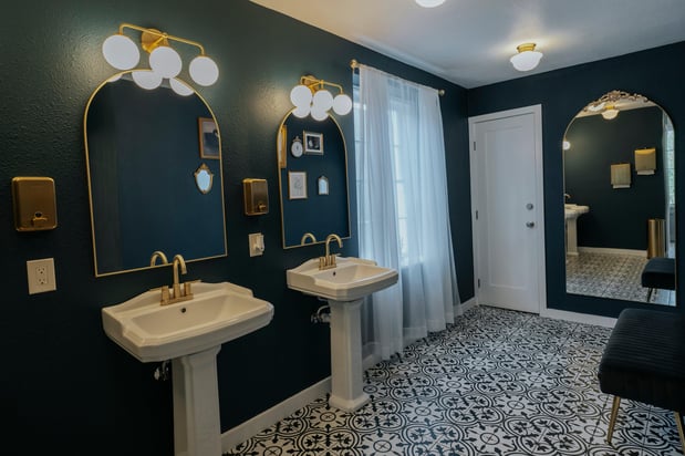 Images Karpeles Grand