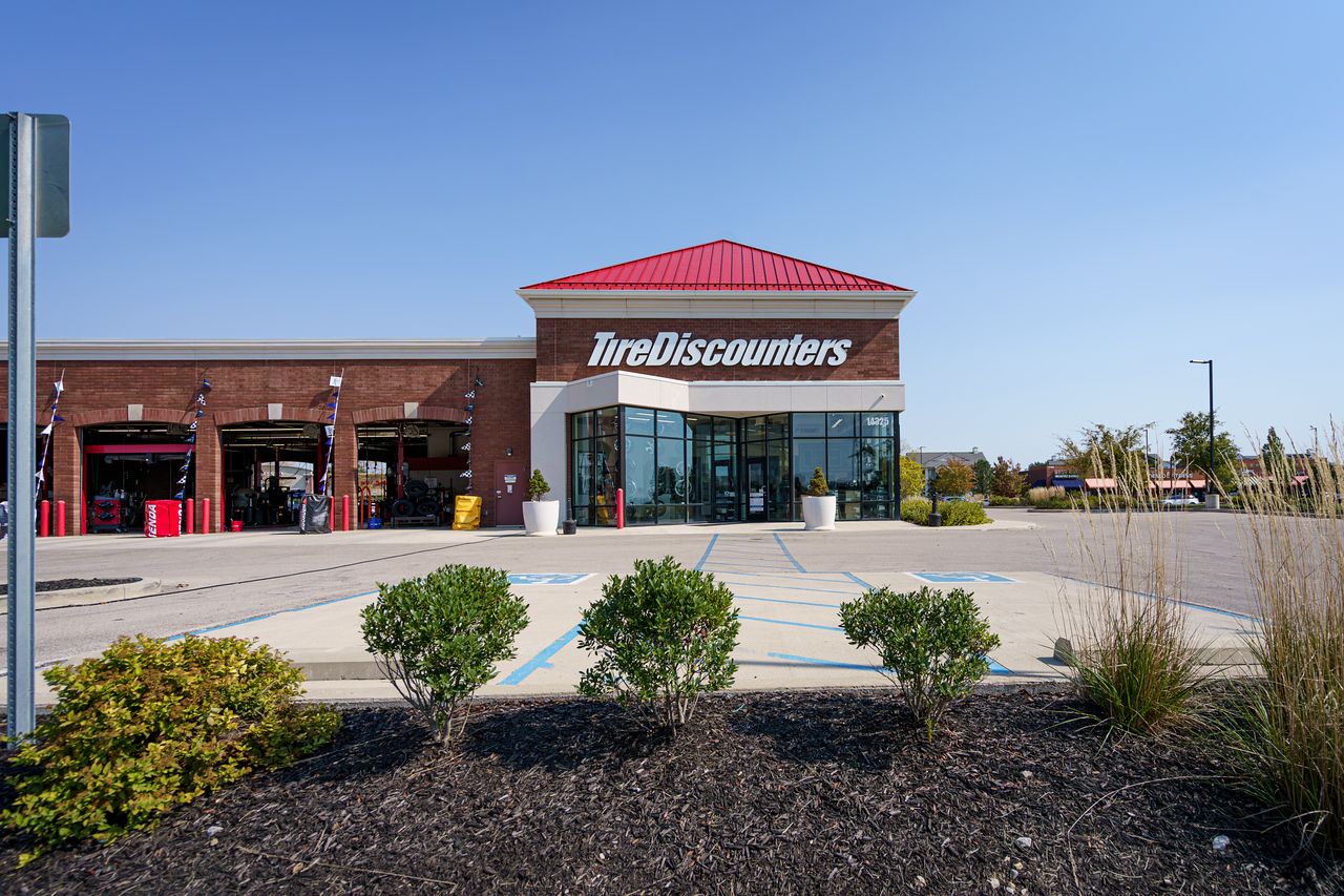 Tire Discounters Noblesville | Tires, Wheels, Services, Fluids, & more