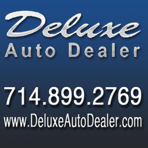 Deluxe Auto Dealer Logo
