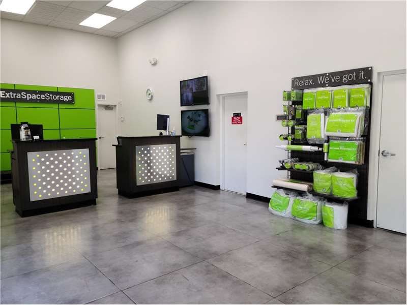 Images Extra Space Storage