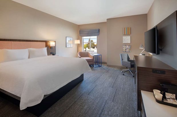 Images Hampton Inn Santa Cruz West