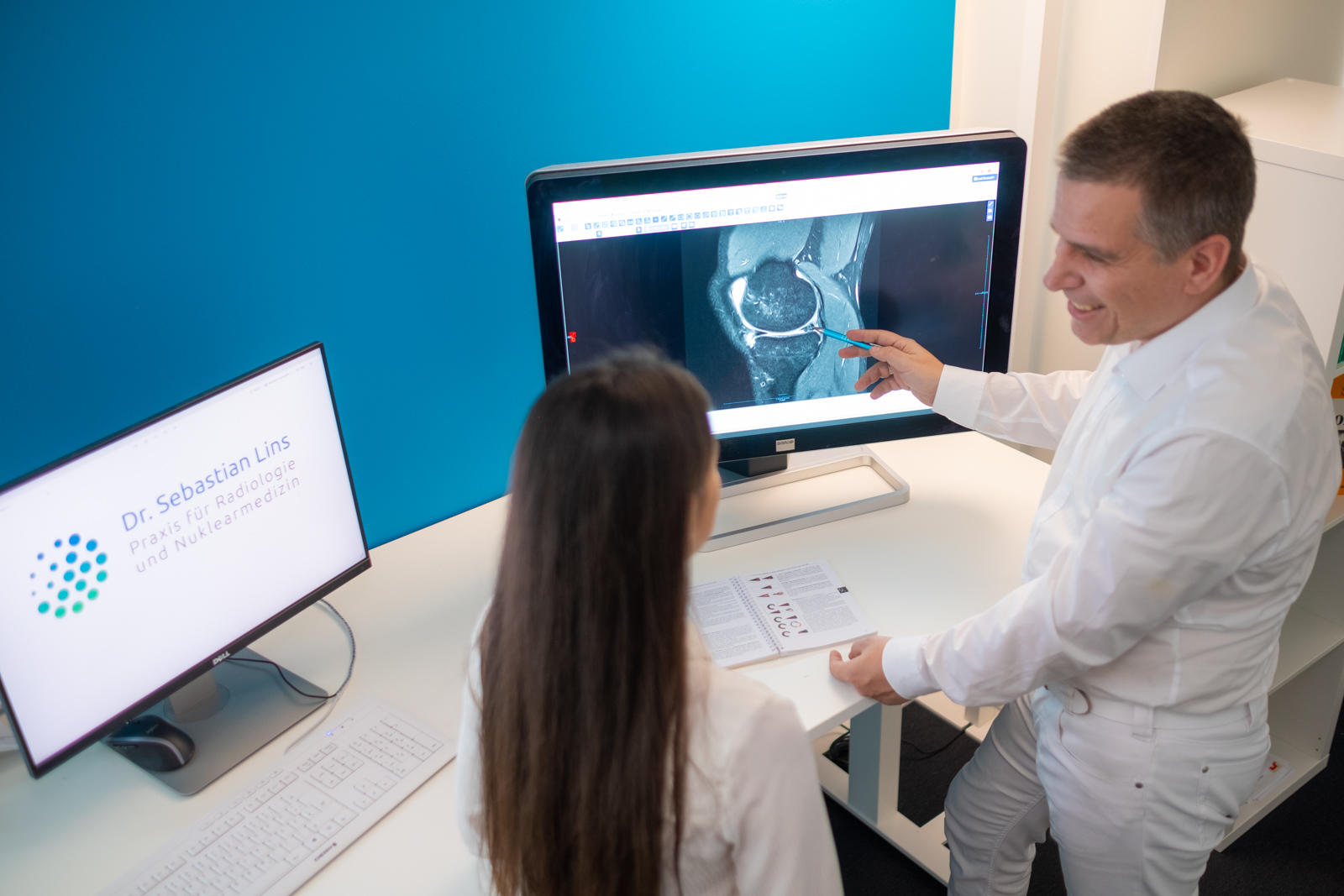 Kundenbild groß 24 Dr. Lins | Ihre MRT Radiologie Privatpraxis Nürnberg | Schnelle Termine | Vorsorge und mehr