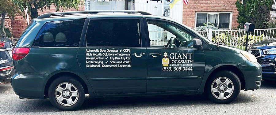 Giant Locksmith & Security Systems repair, install and service all security systems in Palm Beach County Florida.