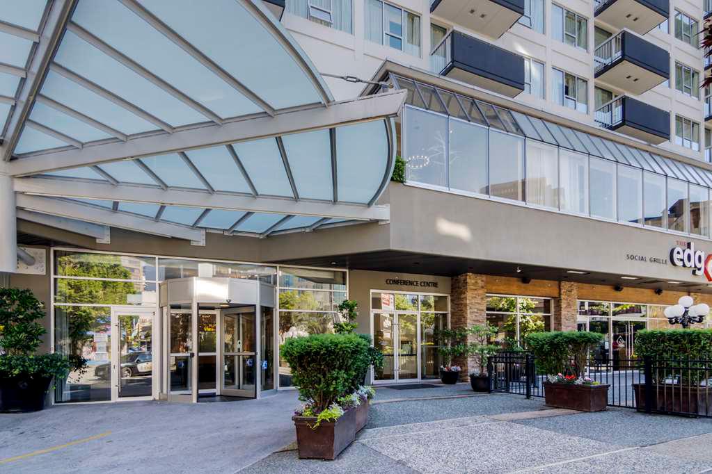 Best Western Premier Chateau Granville Hotel & Suites & Conf. Centre in Vancouver: CS