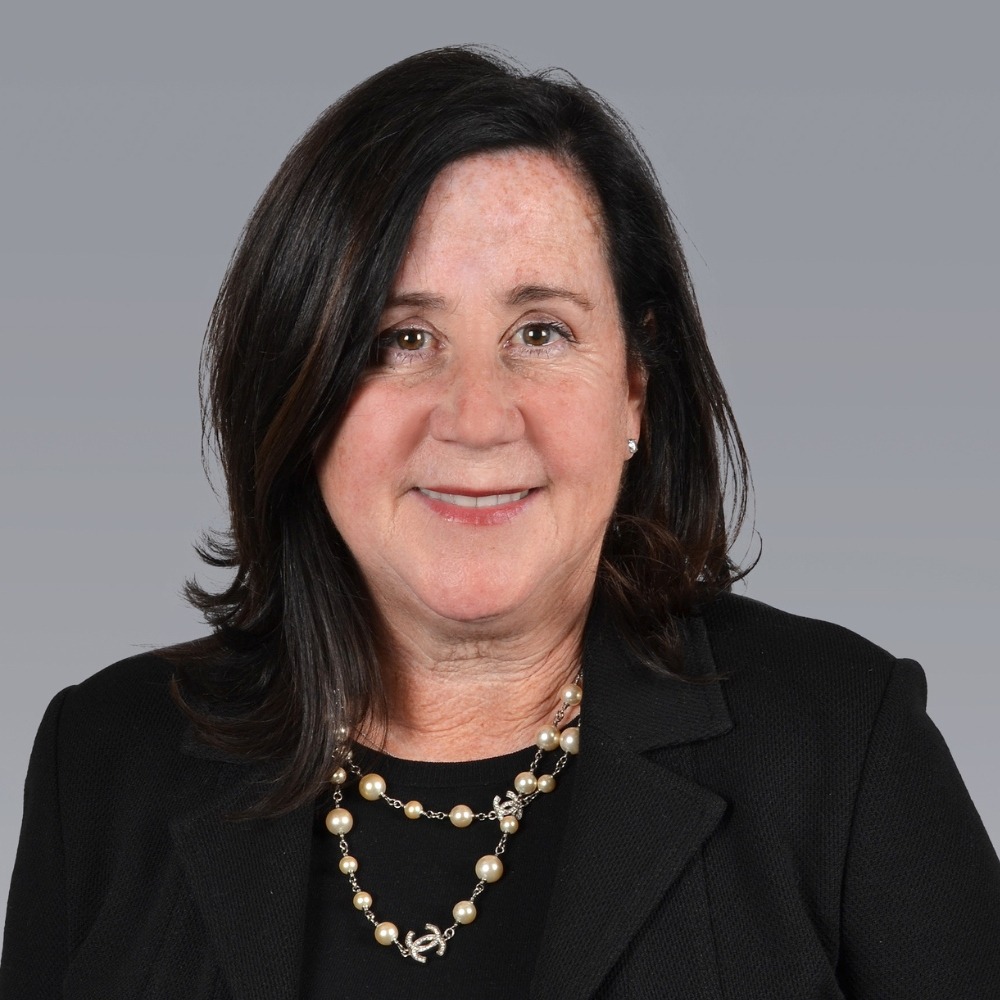 Gina Costello Advisor Headshot image