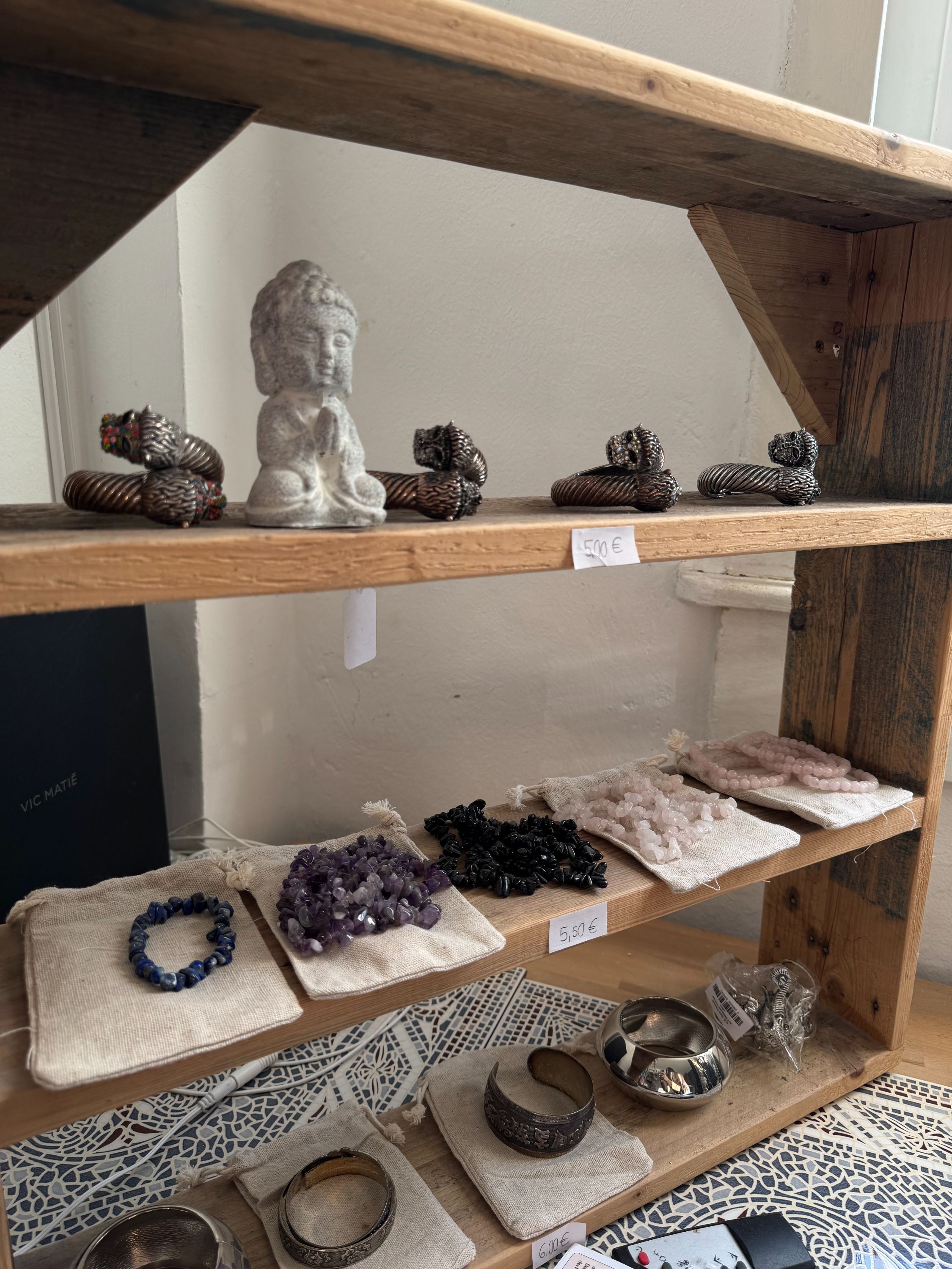 Manoja Esoterik, Wikingerstraße 41 in Offenbach Am Main